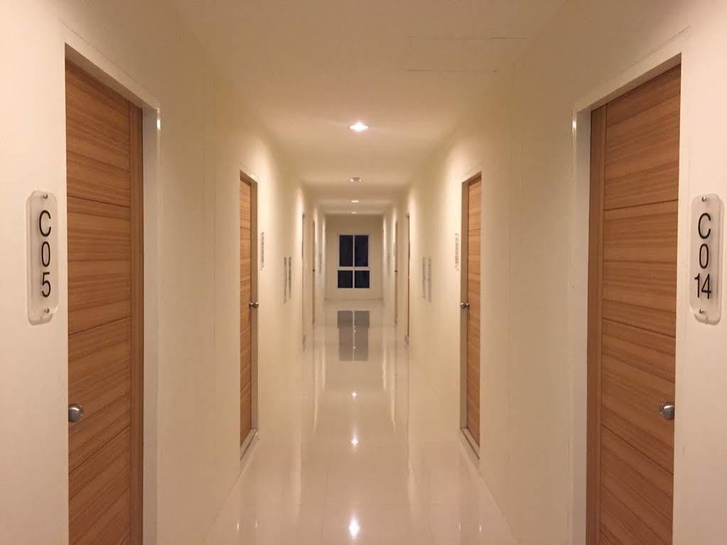 Oyo 306 Paradise Park Laemchabang Si Racha Exterior foto